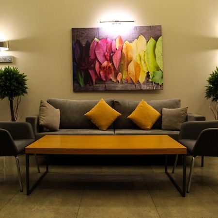 Hotel Yayoba Текидраг Екстериор снимка