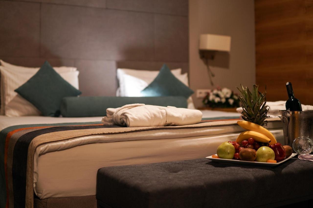 Hotel Yayoba Текидраг Екстериор снимка