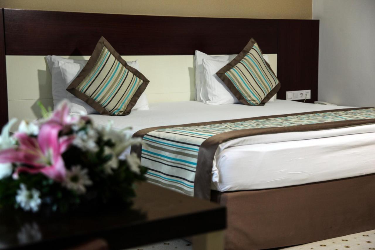Hotel Yayoba Текидраг Екстериор снимка