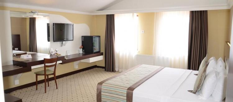 Hotel Yayoba Текидраг Екстериор снимка